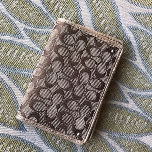 Last SALE🎉Coach Card Holder